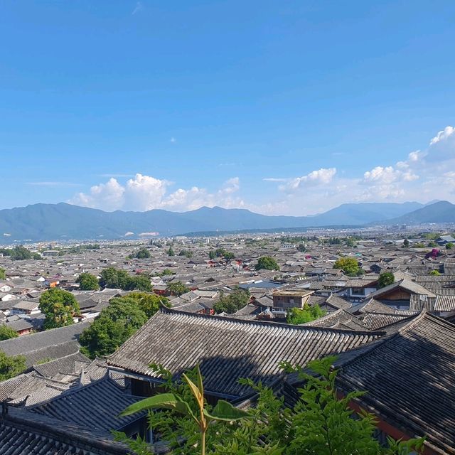  september in Lijiang