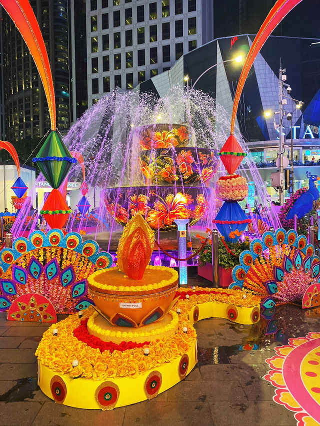 Enjoy the festival vibe in Pavilion Kuala Lumpur now 🦚