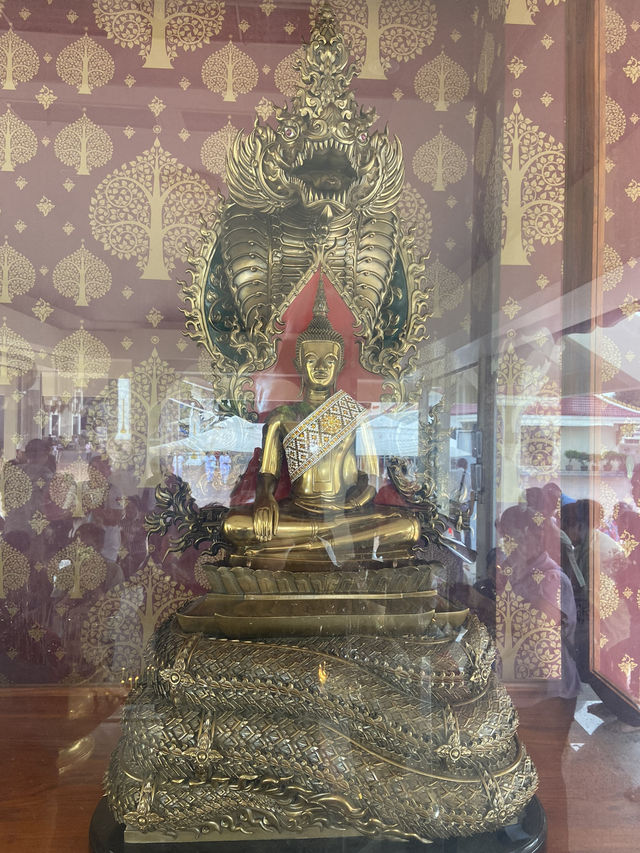 📍ไหว้พระที่วัดโพธิ์ชัย พระอารามหลวง