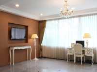 โรงแรมโรแมนซ์ ศรีนครินทร์
