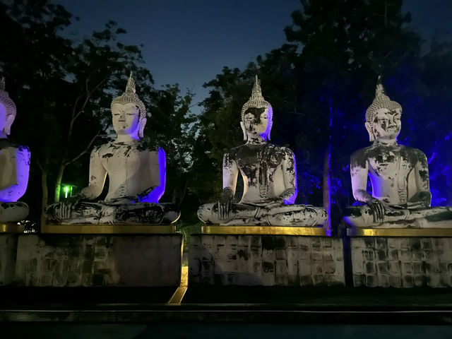 พระพุทธรูปเรืองแสง หนึ่งเดียวของเมืองไทย!