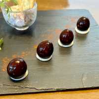 【兵庫・神戸】神戸港と牡蠣料理のマリアージュ「The Oyster Bar KOBE」