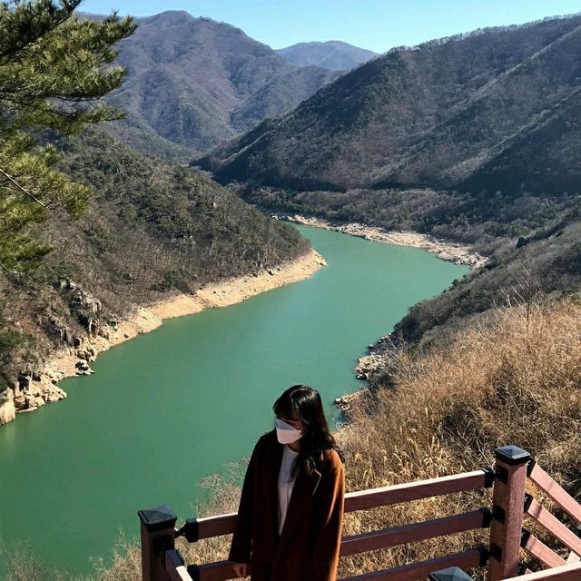 겨울의 밀양호