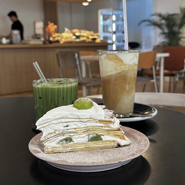 【韓国】シャインマスカットのミルクレープが絶品のハンナムドンカフェ❣️