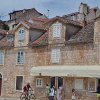 🇭🇷/フヴァル島　教会編