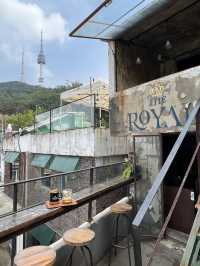 【韓国旅行】ソウル梨泰院／ソウルの街並みと南山タワーを一望出来る展望カフェ