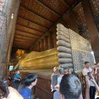【タイ】涅槃像のある有名な寺院