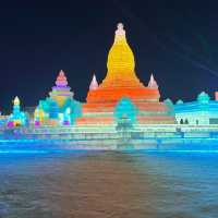 Ice and Snow World ❤️Love among Asia