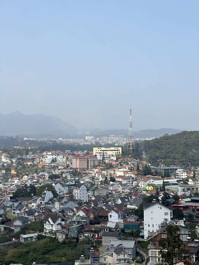  Strolling through the charm of Dalat