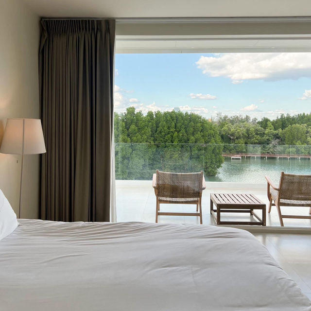 SALT Beach Hotel Rayong, ระยอง