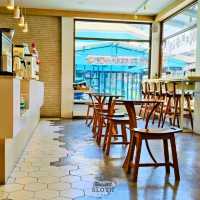 🥞 The Tempo Coffee Bar & Cafe