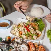 พิกัดร้านอาหารทะเลอร่อย เขาตะเกียบ - หัวหิน ✨🦐