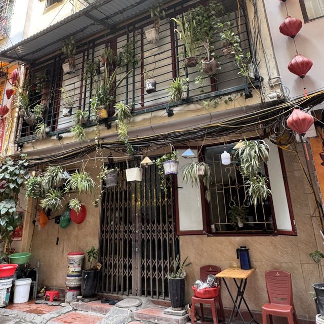 🚂 Hanoi Train Street 🚂💨