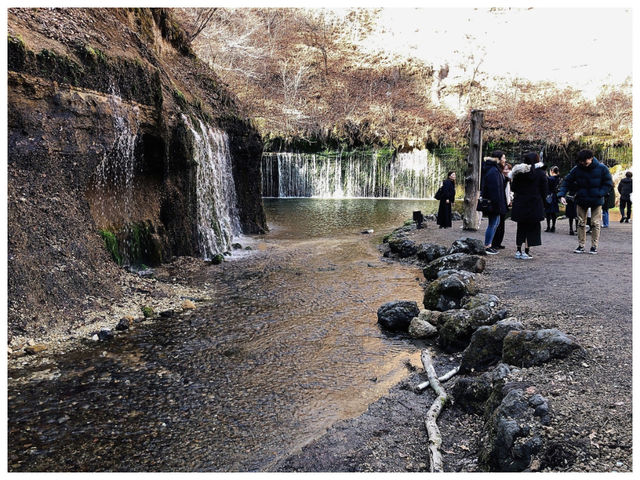 【長野/軽井沢】絹糸のように流れ落ちるパノラマ絶景＊白糸の滝＊