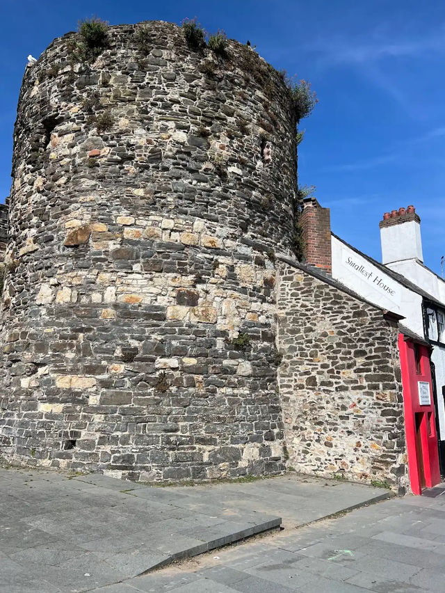 The Smallest House In Great Britain