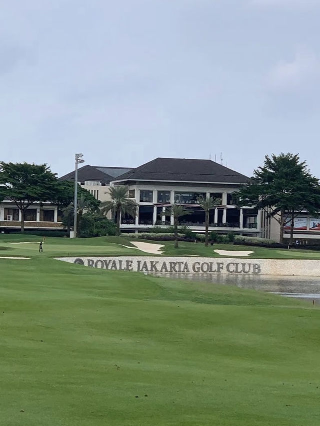 A Refined Golfing Experience at Royale Golf Club Jakarta