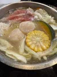 桃園｜一雞鍋｜港式雞煲火鍋 。桃園藝文店