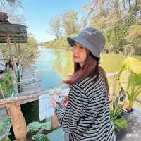  #หลงกะเพรา #ร้านอาหารริมน้ำระยอง #ระยอง 