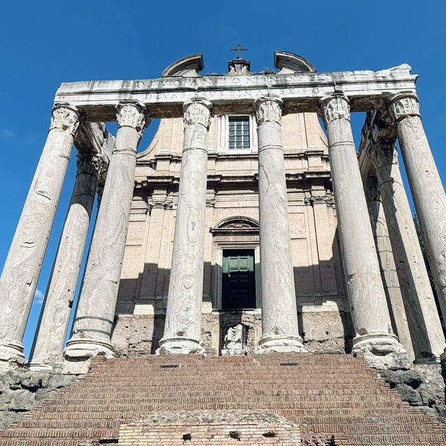 Roman Forum: Rome’s Gateway to Glory 🇮🇹