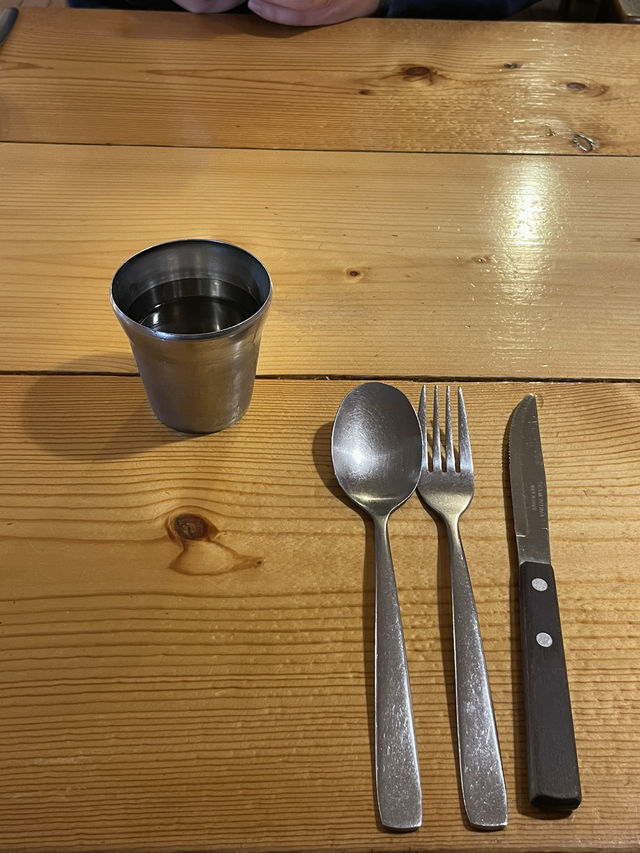 서울 속 힐링 한끼, “세검정돈까스”에서의 여유로운 점심🥢⛰️