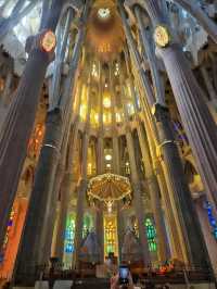 ⛪️바르셀로나의 대표 관광지 사그라다 파밀리아 성당⛪️