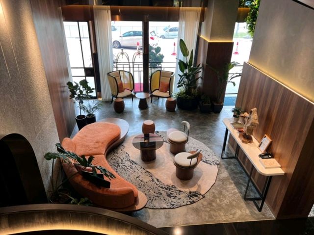 "The LUMA Hotel: Kota Kinabalu’s Urban Oasis of Design and Comfort"