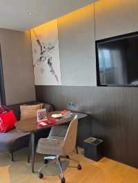 Swissotel room