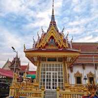 ขอพรพระป่าเลไลยก์และหลากหลายสิ่งศักดิ์สิทธิ์