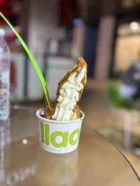 llaollao ไอศกรีมโยเกิร์ต