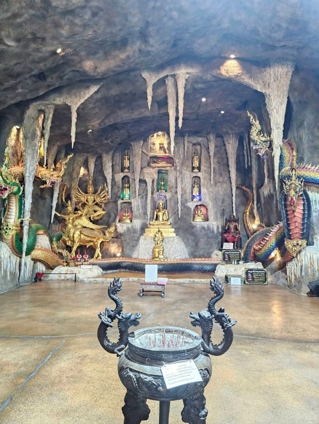 วัดบัวขวัญ พระอารามหลวง 