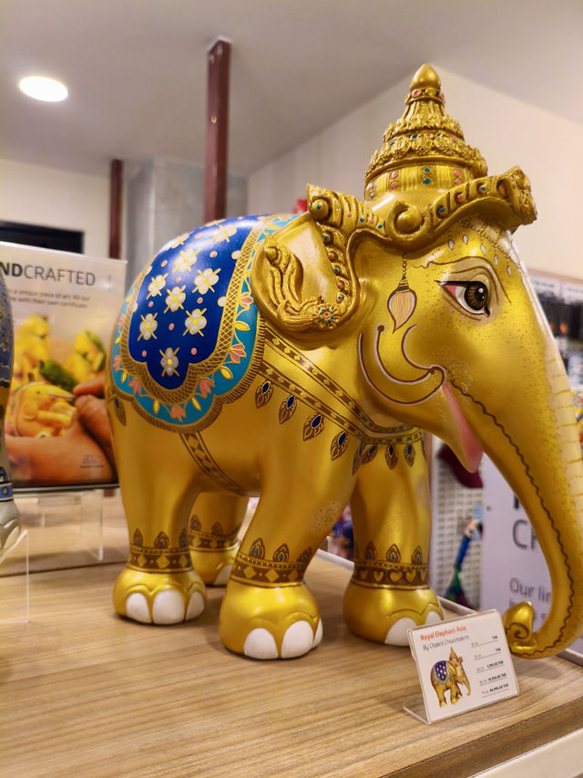 曼谷|在曼谷看到彩色繽紛的Elephant Parade