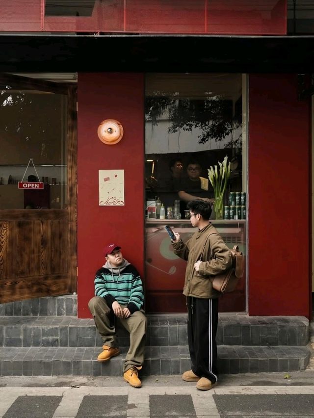 Xe Chỉ is a must-visit for those seeking a refined dining experience in Hanoi, Xe Chỉ is a must-visit for those seeking a refined dining experience in Hanoi,