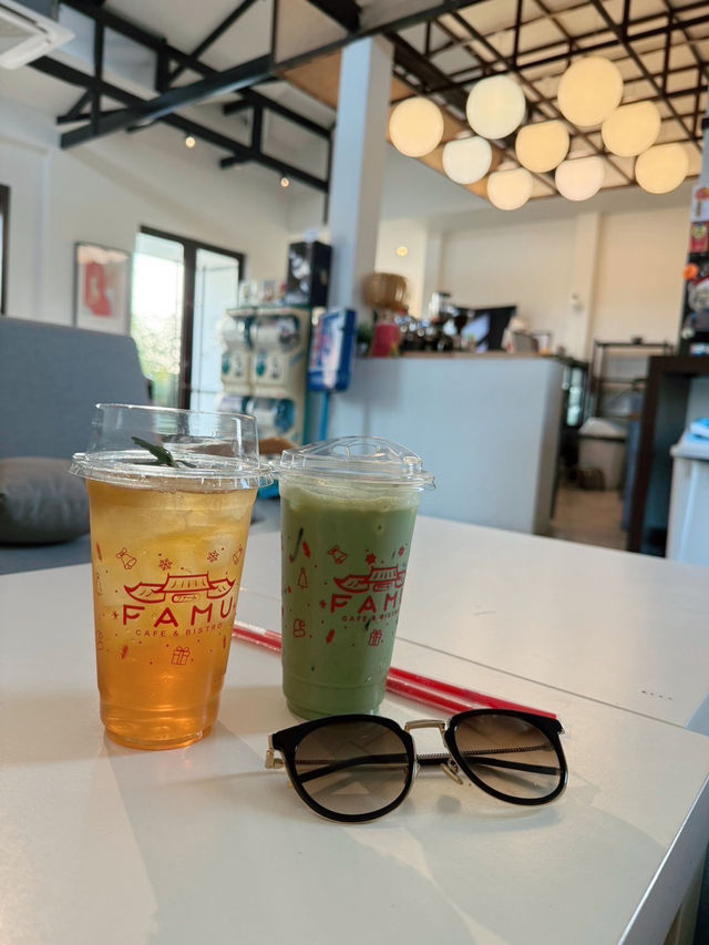 คาเฟ่สไตล์ญี่ปุ่นในสุพรรณบุรี