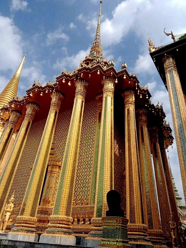 รวมความเป็นหนึ่ง พระบรมมหาราชวัง