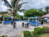 “Bella Vista Waterfront Resort: A Seaside Sanctuary with Panoramic Views in Kuah”