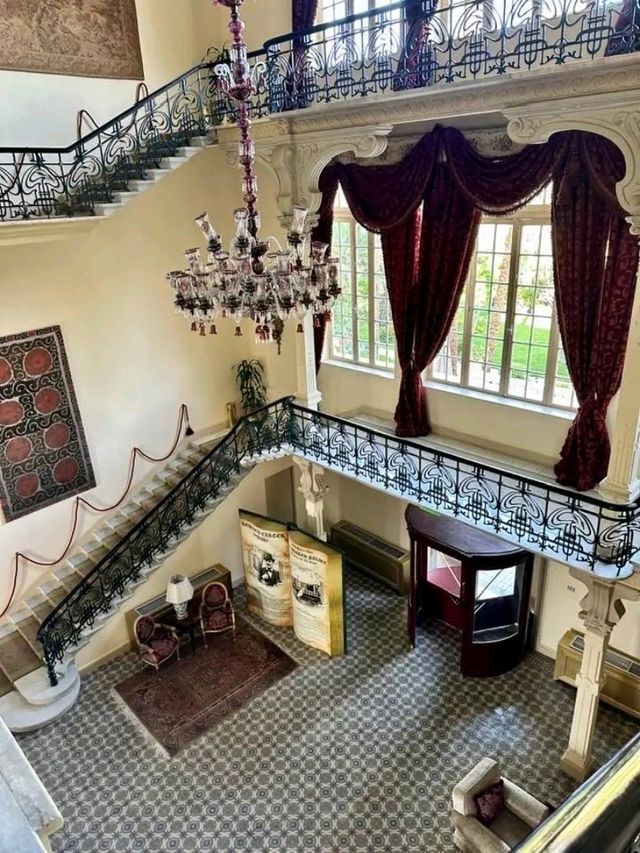 Winter Palace – Imperial Grandeur at the Heart of St. Petersburg