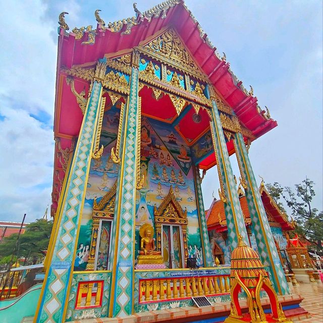 วัดพุฒิปรางค์ปราโมทย์ วิจิตรพิสดาร