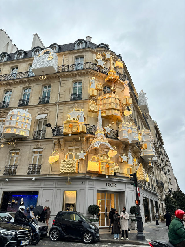 Musée Christian Dior (Galerie Dior) – A Must-Visit in Paris