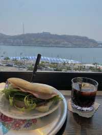 빈티지한 집에서 바라본 여수 바다, 시간도 쉬어간다 🌿☕