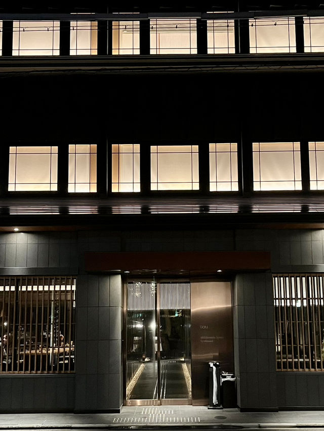 🏯【京都 西洞院】静寂と美が交差する宿。「hotel tou nishinotoin kyoto」で、京都の“奥”を感