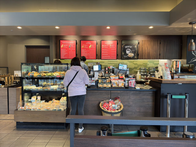 ☕ Starbucks with Space & Souvenirs: A Chill Spot in Sunshine City 🛍️