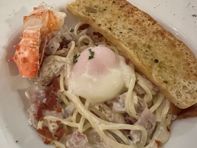 🥩 Wagyu, Foie Gras & More: A Buffet Feast at The Berkeley Dining Room 🍽️