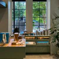 Blue Bottle Coffee Kyoto Kiyamachi Cafe