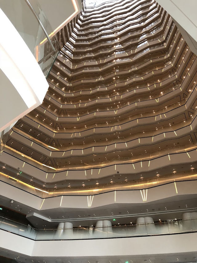 Caffe Mondo, Sky High Dining with Italian Flair in Guangzhou