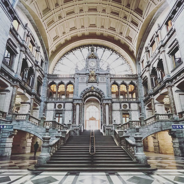 🏛️✨ Antwerp City Hall (Stadhuis) Summer Visit: A Renaissance Masterpiece in the Heart of Flanders