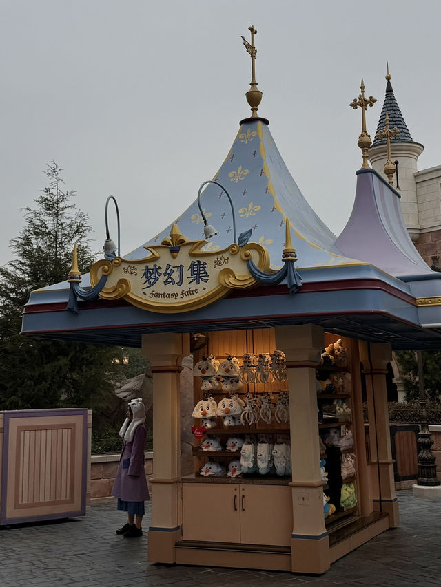  Shanghai Disneyland – ดินแดนเวทมนตร์ 🎆🎢
