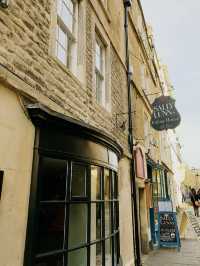 Bath - Soaking in History & Elegance