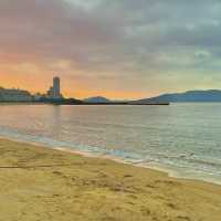 후쿠오카의 상징, 모모치 해변🌊🐳