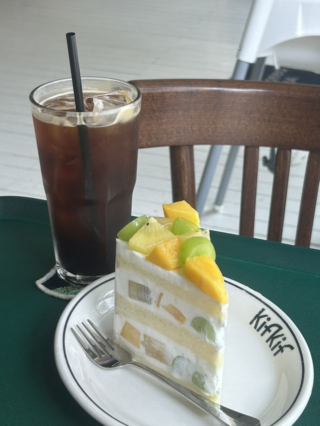 다양한 디저트, 확실한 행복, 키프키프 🤍🌳