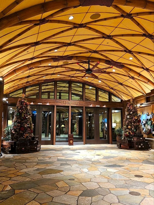 Awesome stay at Explorer's Lodge, Hong Kong Disney Resort